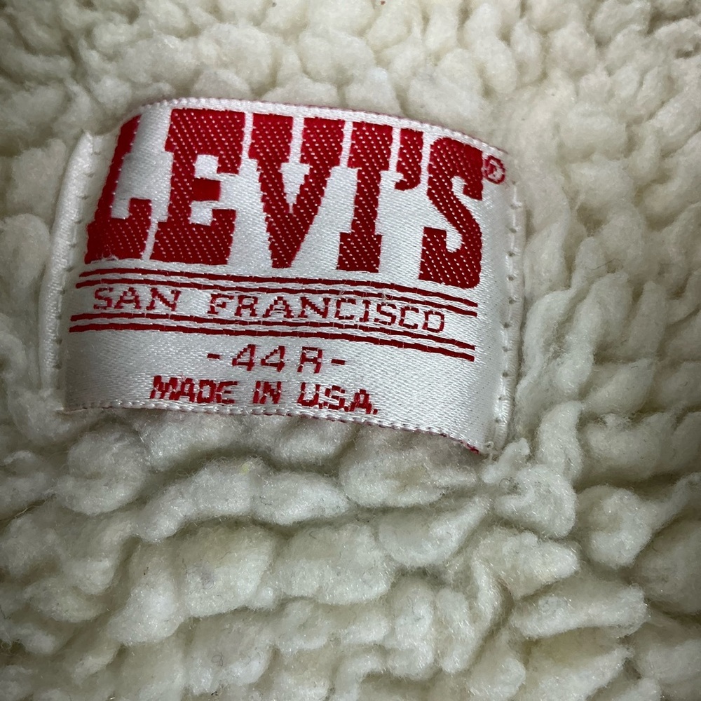 Vintage Levi’s 90s light wash Sherpa lined jacket size S/M USA made - Picture 3 of 8